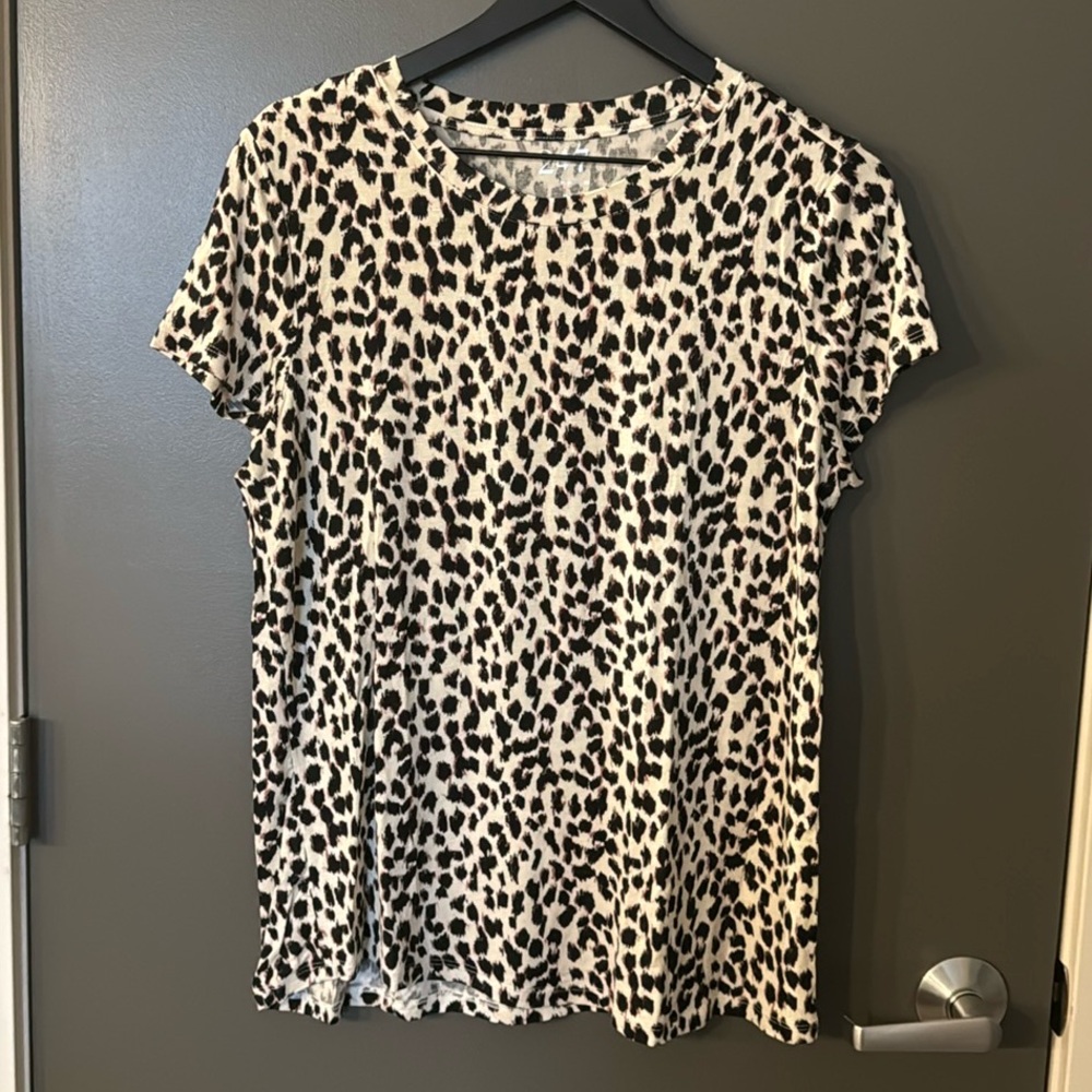 24/7 Flawless Cheetah Top